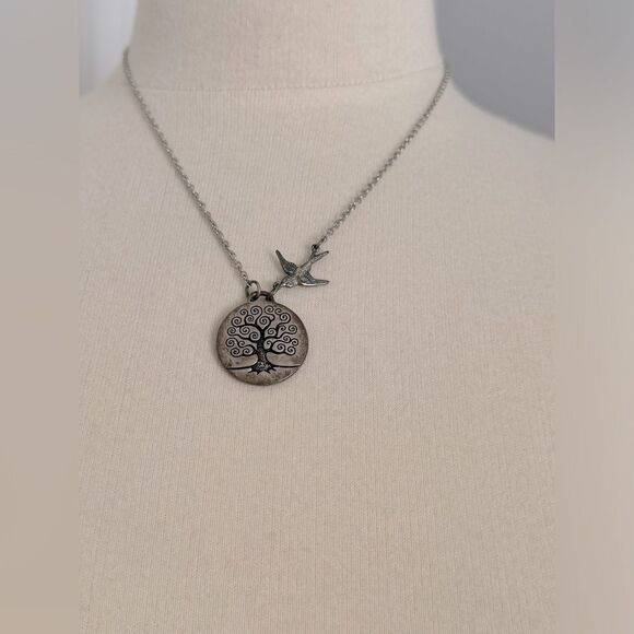 Unique Tree of Life with bird necklace! - Picture 3 of 12